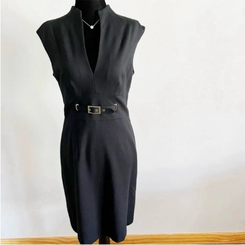 Trina Turk Black Belted Front Sleeveless Sheath Dress